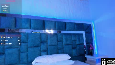 Snapshot of venus_velez chatting on 01-17-25, 04:36 Venus online show from 01-17-25, 04:36