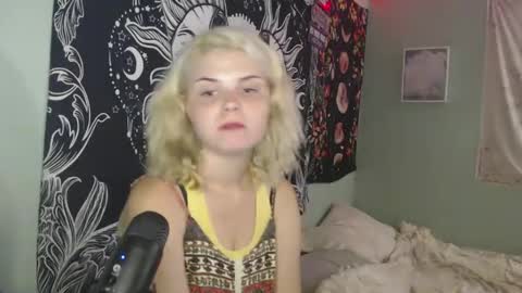 Snapshot of venusastar chatting on 10-05-25, 11:57 Miss Venus online show from 10-05-25, 11:57