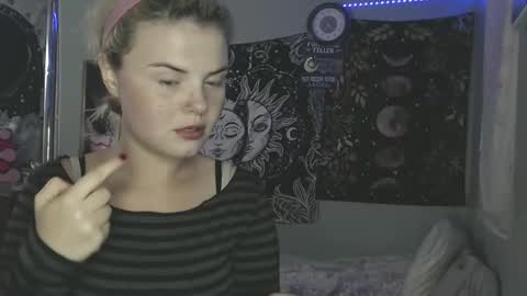 Snapshot of venusastar chatting on 11-07-25, 02:06 Miss Venus online show from 11-07-25, 02:06