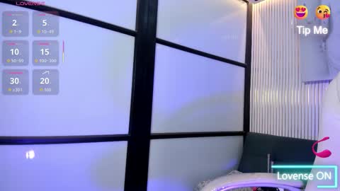 Snapshot of venuscoleman_ chatting on 02-06-26, 08:56 Venus online show from 02-06-26, 08:56