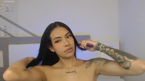 Snapshot of venusevans1 chatting on 01-07-25, 07:59 Venus Evans online show from 01-07-25, 07:59