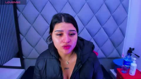 Venusowen  online show from 01-13-26, 01:05