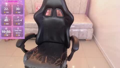 venuss online show from 02-10-26, 02:43