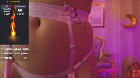 venuss online show from 04-11-26, 07:45