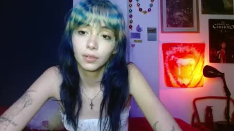 Snapshot of venuss6666 chatting on 02-20-25, 12:19 Venus online show from 02-20-25, 12:19