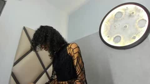 venuss_03 online show from 06-10-26, 03:39
