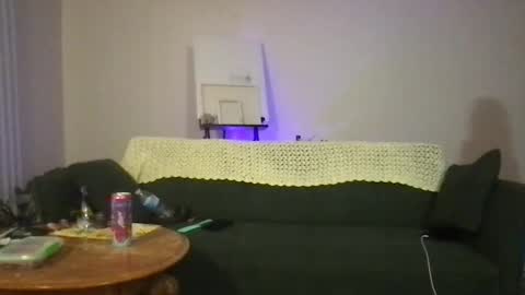 venustheflytrap online show from 10-14-25, 11:49