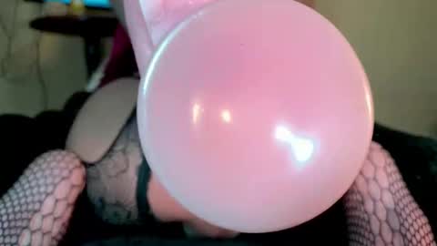 Venus online show from 12-04-25, 01:48