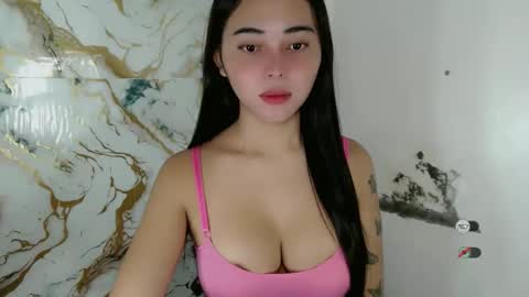 Snapshot of veola_sexy chatting on 06-08-26, 01:39 veola_sexy online show from 06-08-26, 01:39