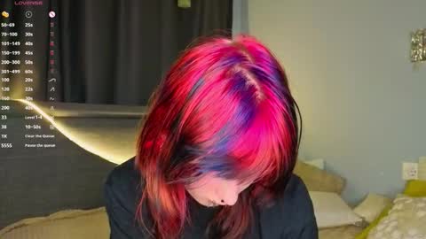 Erica online show from 01-12-26, 08:47