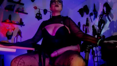 mistress VERESSKA ARDILA online show from 12-22-25, 01:19