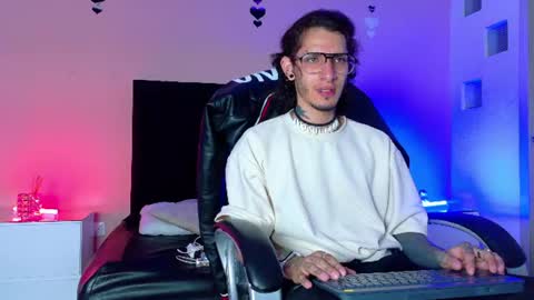 vergil_noir online show from 07-15-26, 04:40