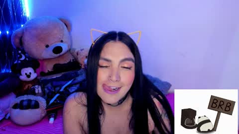 Snapshot of vero_jhonson chatting on 01-07-25, 06:38 karolina online show from 01-07-25, 06:38