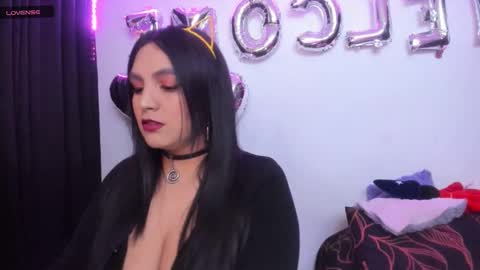 Snapshot of vero_jhonson chatting on 02-13-25, 03:29 karolina online show from 02-13-25, 03:29