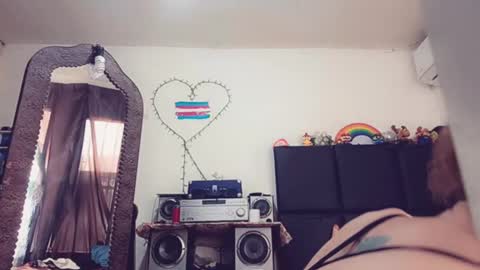 Vero Alva online show from 02-03-25, 09:29