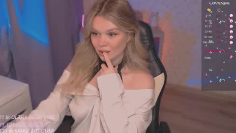 Tiffany online show from 09-26-25, 07:51