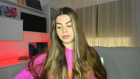 Lolitalolz online show from 02-28-25, 05:15