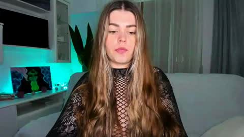 Lolitalolz online show from 03-01-25, 08:10