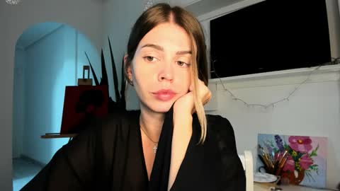 Lolitalolz online show from 09-13-25, 05:46