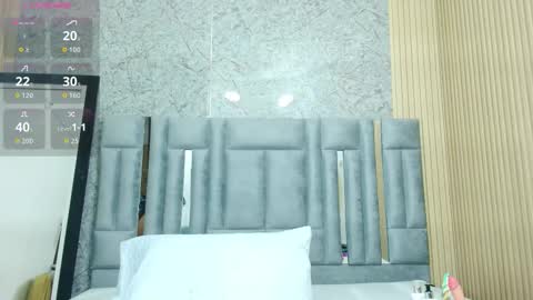 Veronica online show from 03-19-26, 12:42