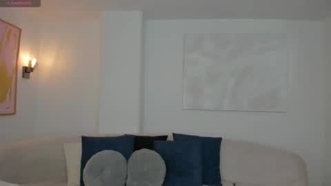 Vero  online show from 12-21-25, 10:22