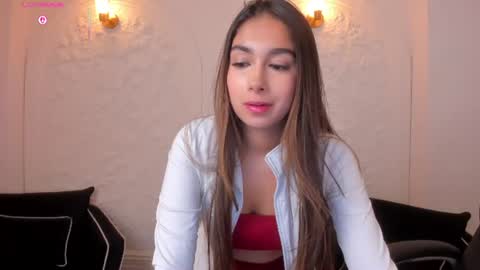 Snapshot of veronicablue1 chatting on 07-31-26, 09:41 Vero online show from 07-31-26, 09:41