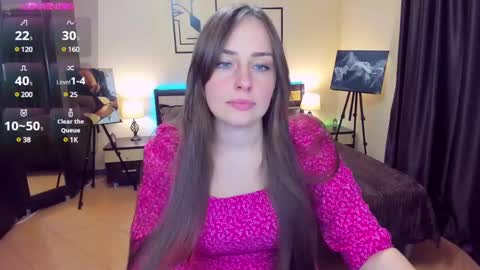 Snapshot of veronicafreman chatting on 12-23-24, 10:42 Veronica online show from 12-23-24, 10:42