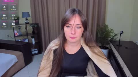 Snapshot of veronicafreman chatting on 09-15-25, 10:37 Veronica online show from 09-15-25, 10:37