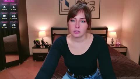 Snapshot of veronicafreman chatting on 11-27-25, 03:14 Veronica online show from 11-27-25, 03:14