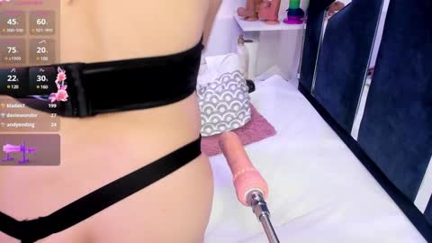 Snapshot of veronicaryan chatting on 02-05-25, 03:09 Veronica online show from 02-05-25, 03:09