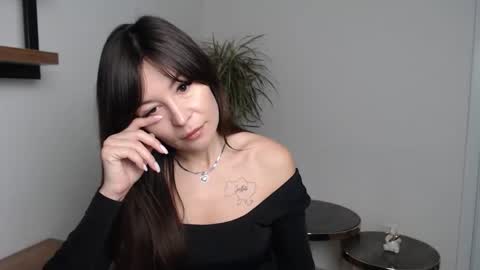 veronik_shy online show from 12-02-25, 07:25