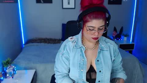 Snapshot of veronika_metalstar chatting on 12-03-24, 10:28 Miss Veronika online show from 12-03-24, 10:28