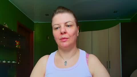 VeronikawGold online show from 05-22-26, 06:09