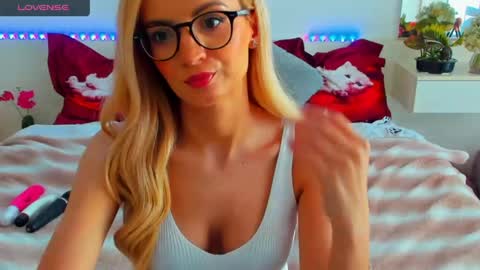 VerraSweet4u online show from 05-18-26, 04:07