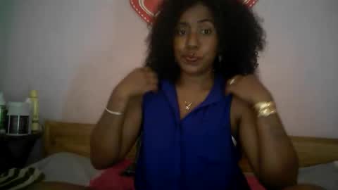 verronique1511 online show from 10-04-25, 03:10