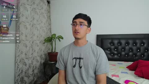 Snapshot of versatileguuy chatting on 09-20-25, 02:56 versatileguuy online show from 09-20-25, 02:56