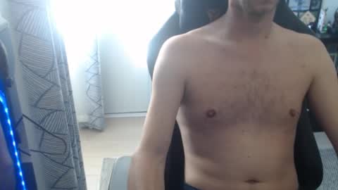 Snapshot of verto159753 chatting on 11-03-25, 02:18 verto159753 online show from 11-03-25, 02:18