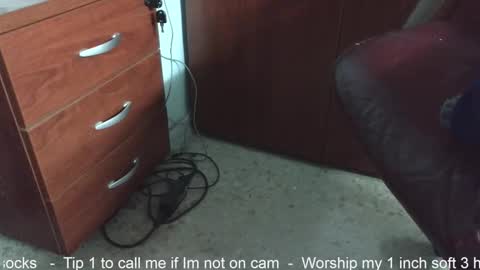 Erik online show from 11-24-25, 07:41