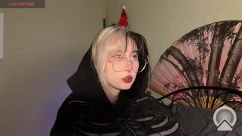 veryraretwins online show from 01-19-25, 07:15