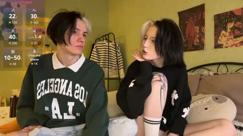 veryraretwins online show from 10-12-25, 11:15