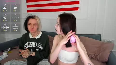 veryraretwins online show from 06-07-26, 04:49