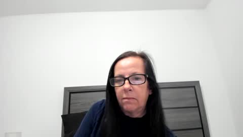 verysassypeachgoddess online show from 11-11-25, 01:00