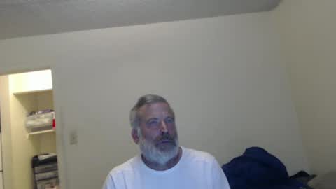 Snapshot of veryveryhairmanindenver chatting on 12-06-24, 01:07 hairy man online show from 12-06-24, 01:07