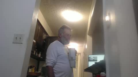 Snapshot of veryveryhairmanindenver chatting on 01-04-25, 12:59 hairy man online show from 01-04-25, 12:59