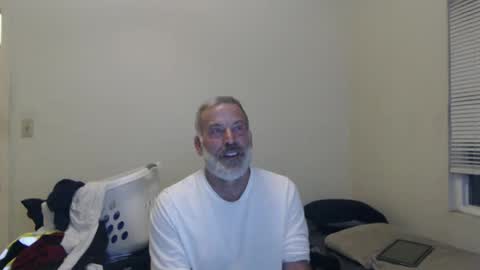 Snapshot of veryveryhairmanindenver chatting on 01-05-25, 12:52 hairy man online show from 01-05-25, 12:52