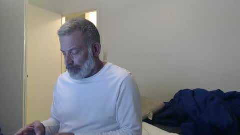 Snapshot of veryveryhairmanindenver chatting on 01-15-25, 01:12 hairy man online show from 01-15-25, 01:12