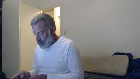 Snapshot of veryveryhairmanindenver chatting on 01-18-25, 12:57 hairy man online show from 01-18-25, 12:57