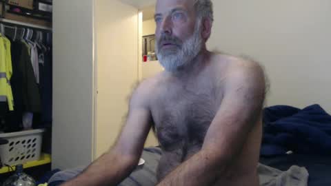 Snapshot of veryveryhairmanindenver chatting on 02-20-25, 01:03 hairy man online show from 02-20-25, 01:03