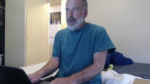 Snapshot of veryveryhairmanindenver chatting on 03-03-25, 12:48 hairy man online show from 03-03-25, 12:48