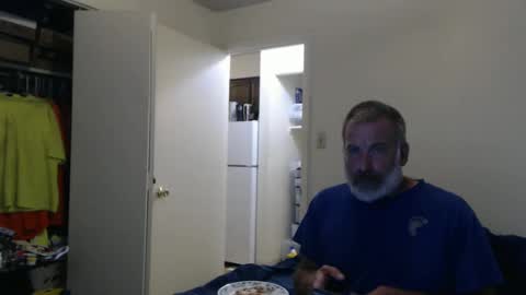 Snapshot of veryveryhairmanindenver chatting on 09-12-25, 11:59 hairy man online show from 09-12-25, 11:59